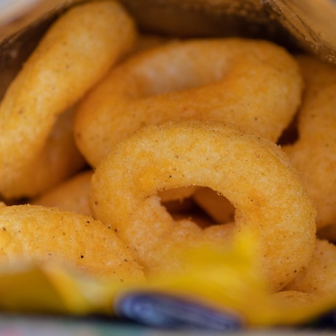 What causes Sheletta to wake up 'smelling like a bag of Funyuns?'