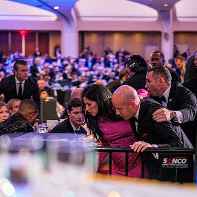 Full Show: WHCD shooting, Delta Capt. Karen Ruth, Major Garrett, Overrated, Patrick Reusse and more! episode artwork