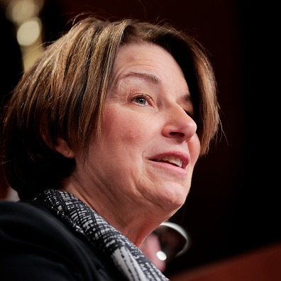 Who does Amy Klobuchar need to reach to win the race for governor? episode artwork