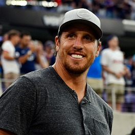 Chad Greenway shares what he expects from the Vikings as they open the season Sunday against Green Bay episode artwork