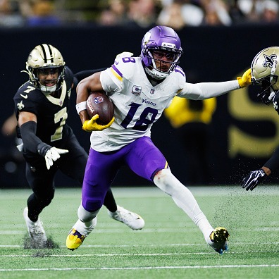 Will the Vikings be active at the NFL trade deadline next month? Matthew Coller joins!