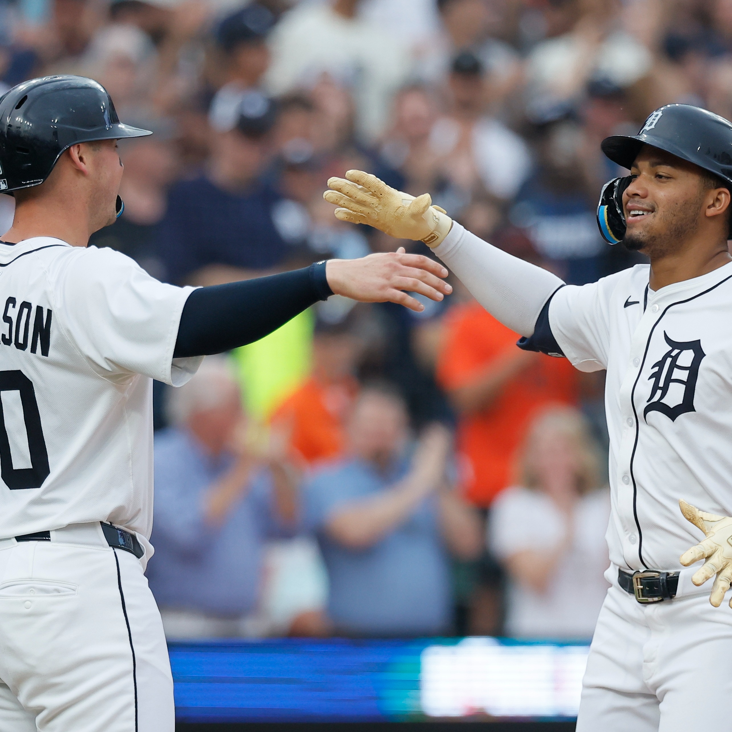 Tigers scratch their way past Twins for series opening win