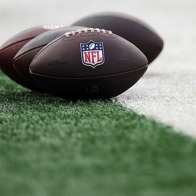 NFL Gameday Picks and predicting the NFC North, Super Bowl! episode artwork