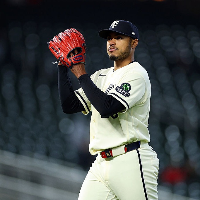 Bobby Nightengale on the Twins, Taj, payroll and more! episode artwork