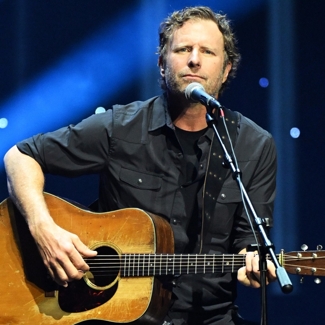 Dierks Bentley at 'Stars and Strings' episode artwork