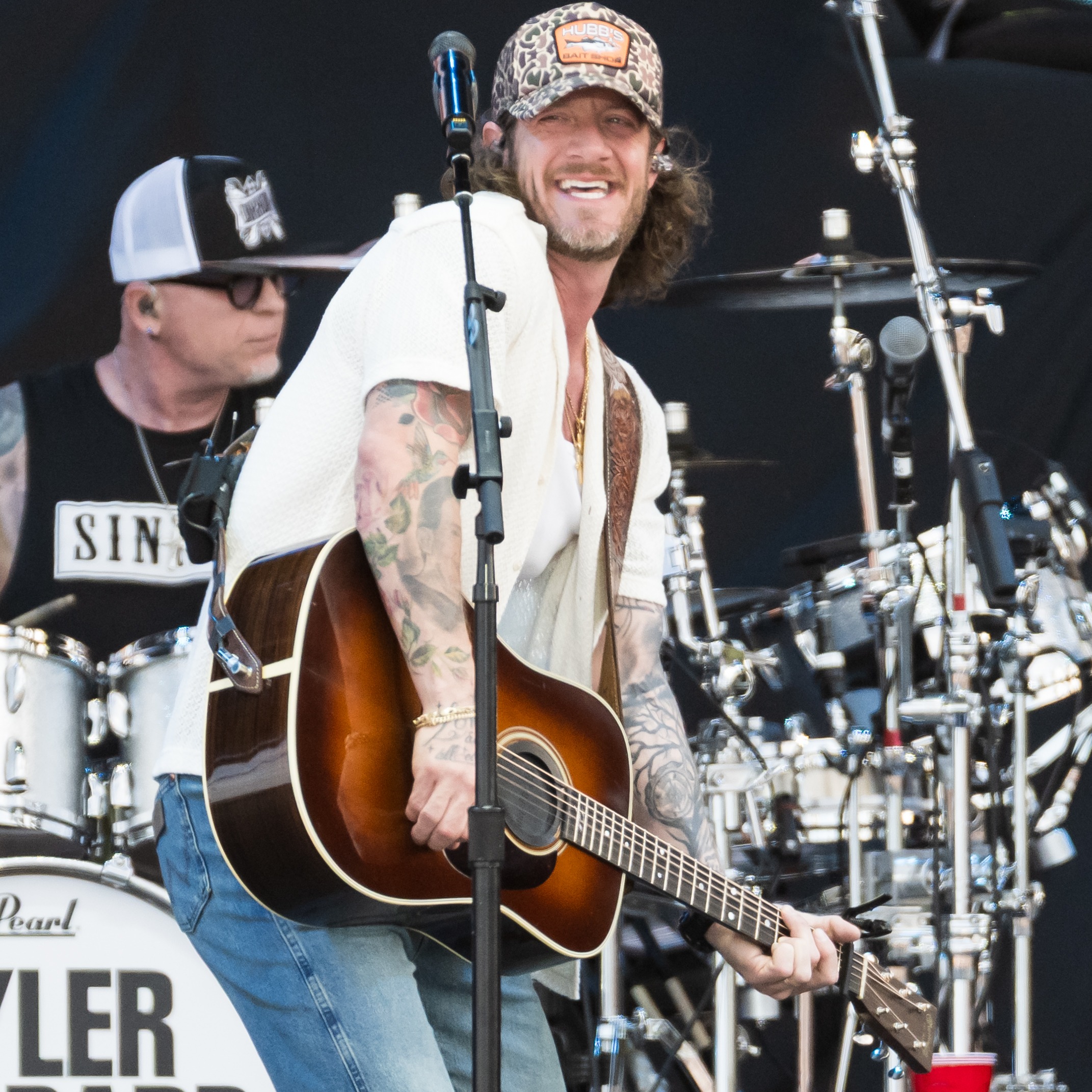 Tyler Hubbard at Tortuga Music Festival episode artwork