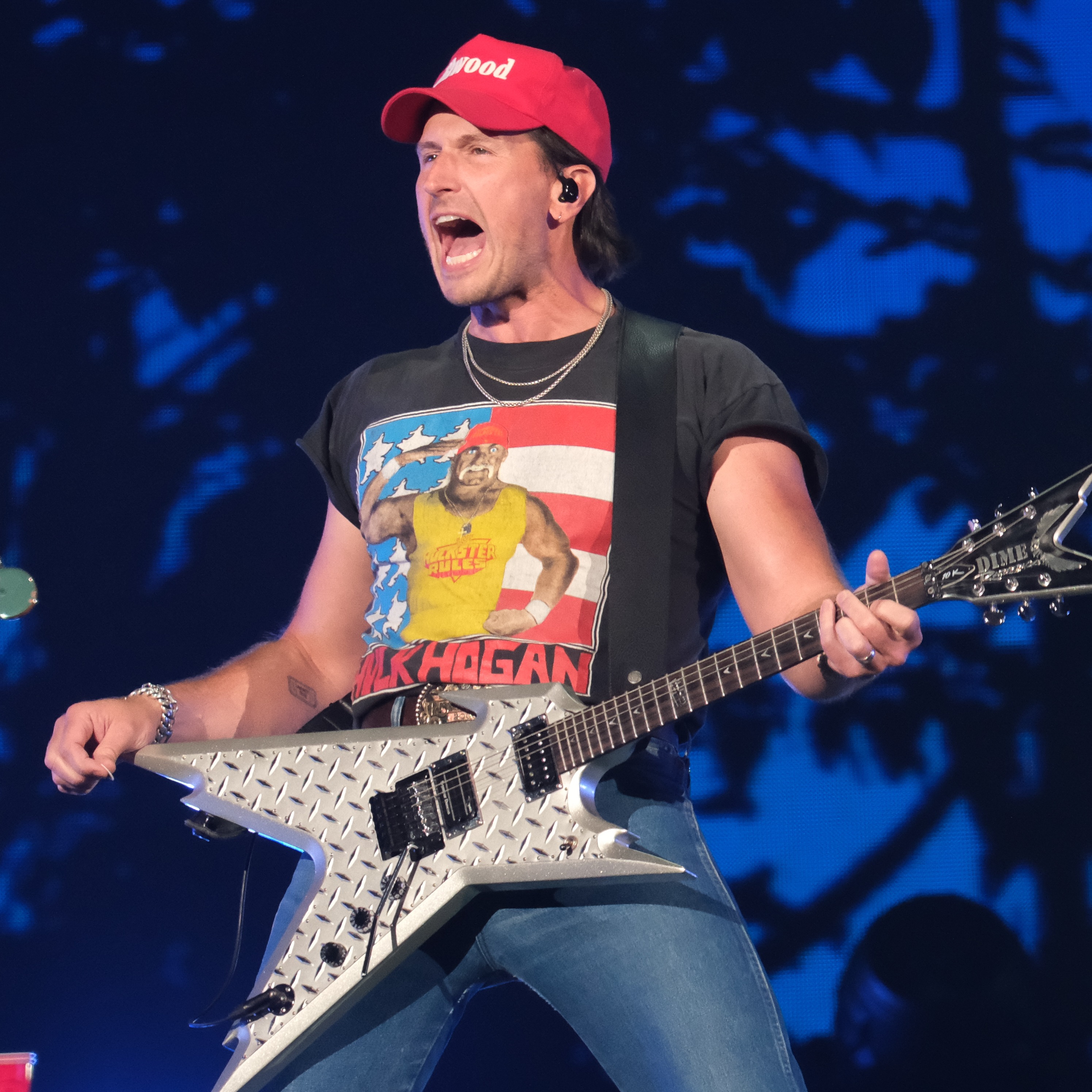 Russell Dickerson and the Summer Soundtrack episode artwork
