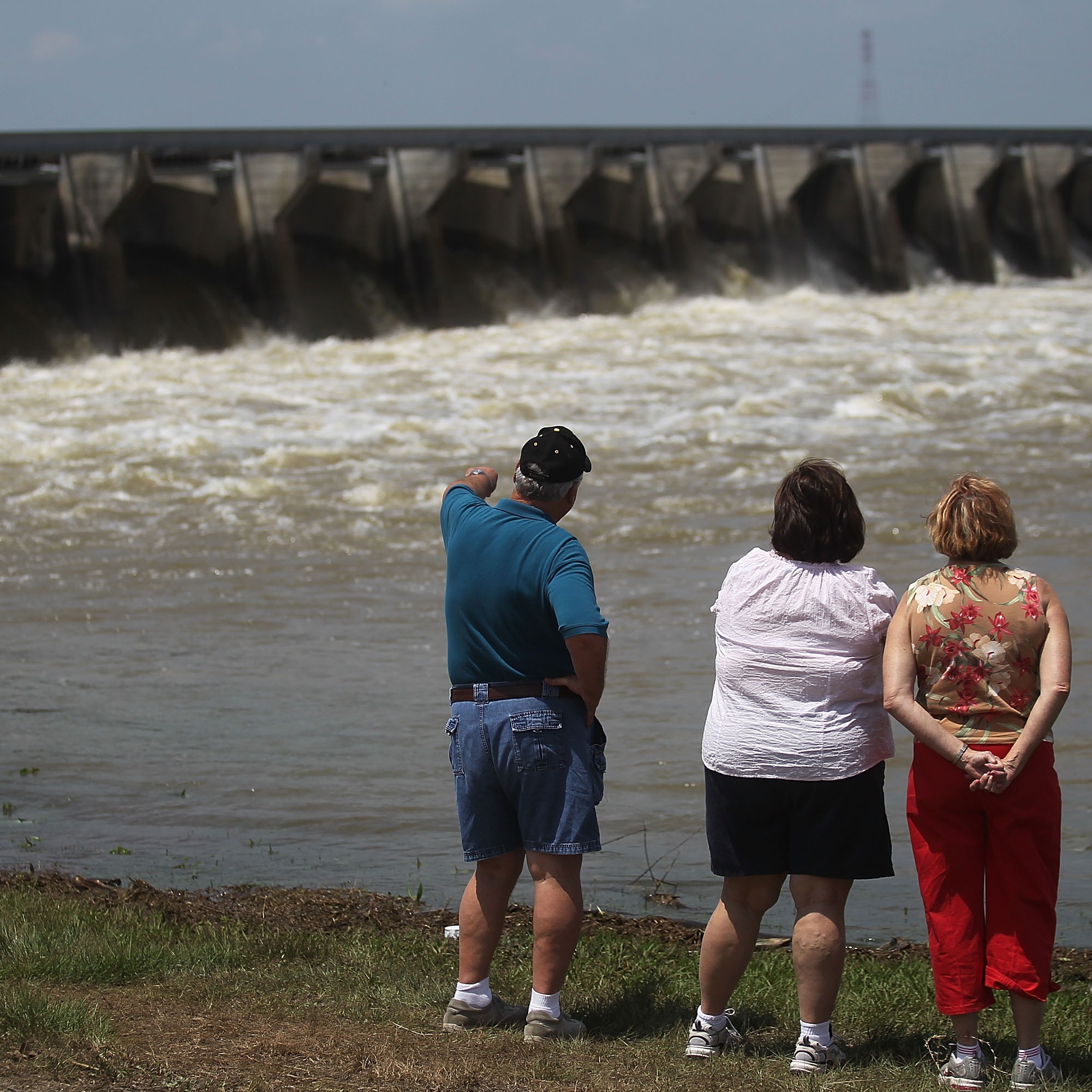 Is there a better way to protect New Orleans from flooding besides relying on the Bonnet Carré Spillway? episode artwork