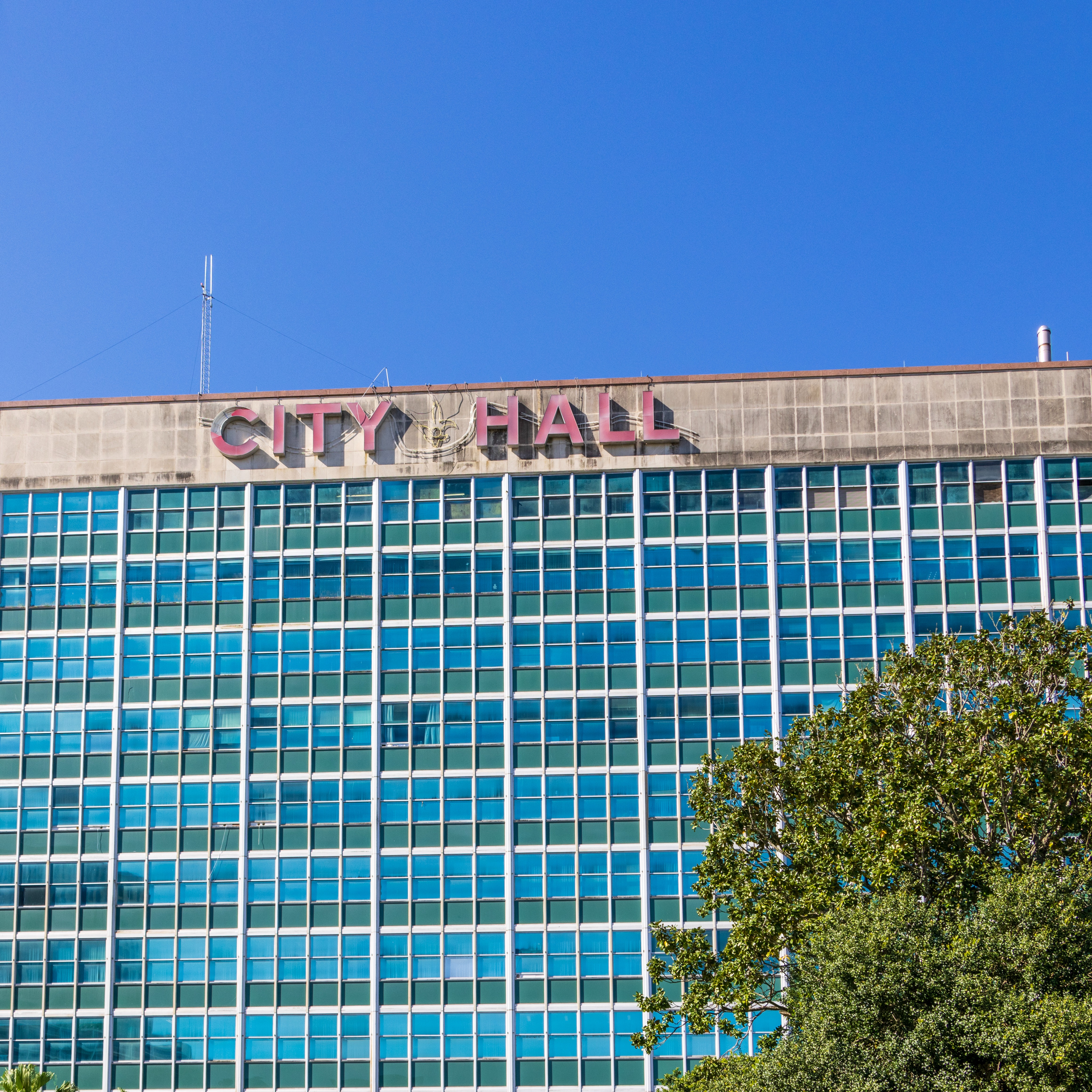 Hour 3:  And the  clash between New Orleans City Hall and the Louisiana State Capitol rears it's ugly head again