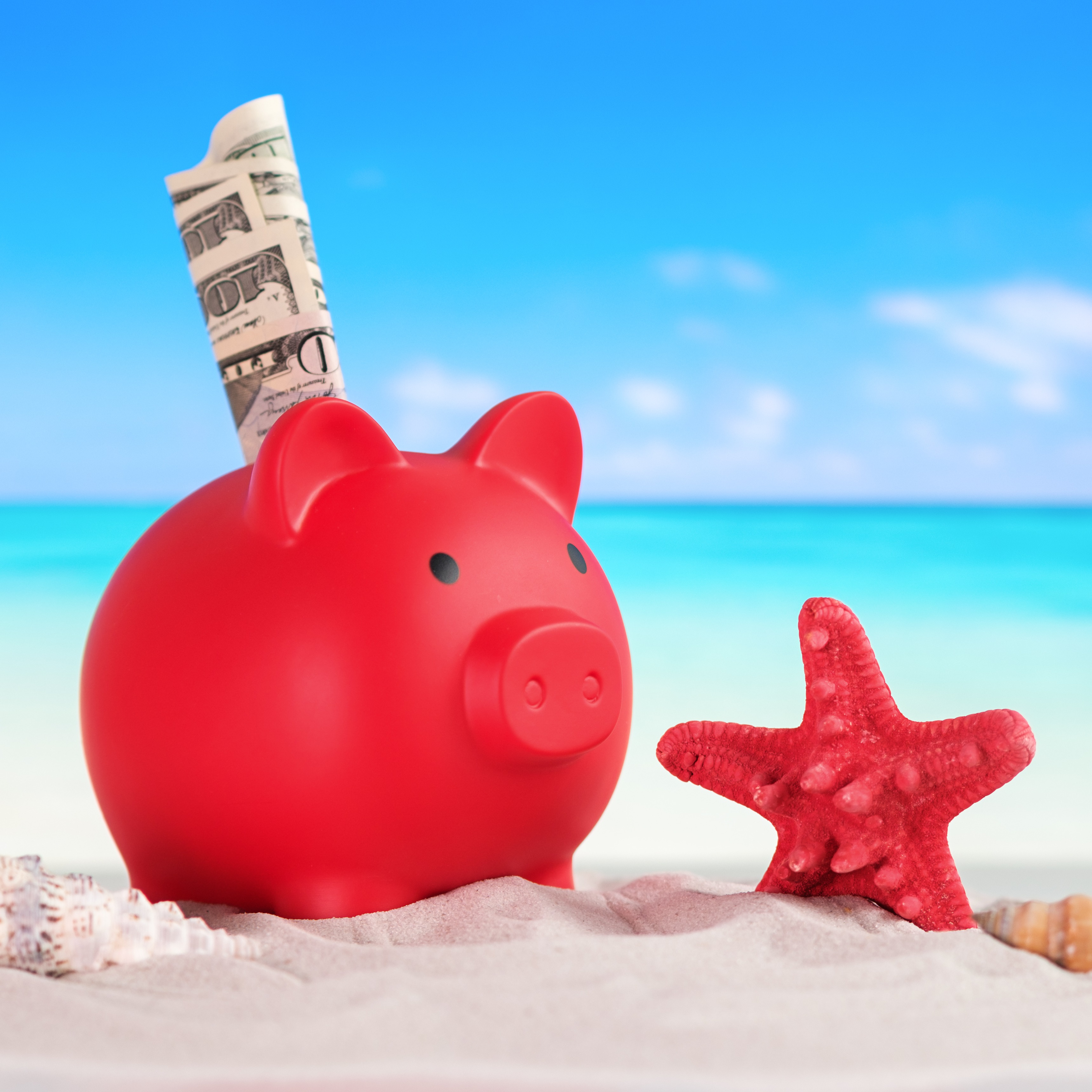 Despite sky-high gas prices, experts predict record summer travel
