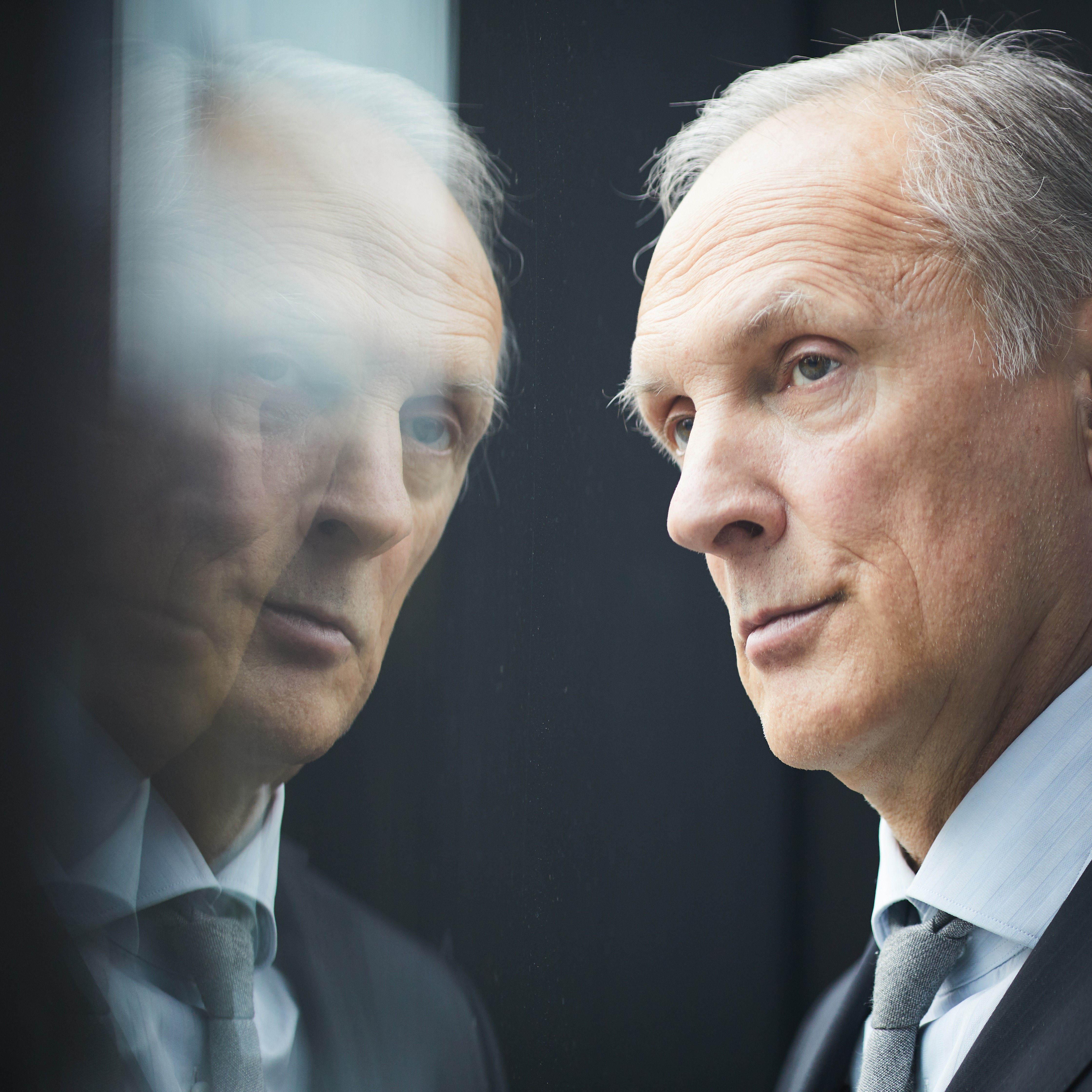 Should there be age limits on politicians? episode artwork