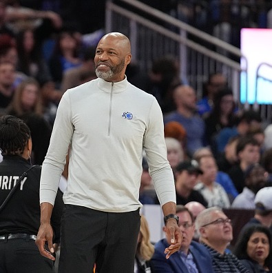 The Pelicans have their new coach! Here's what to know about Jamahl Mosley episode artwork