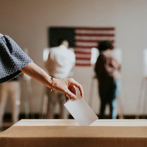 Hour 1: Has all the redistricting around the country reshaped the midterms? episode artwork