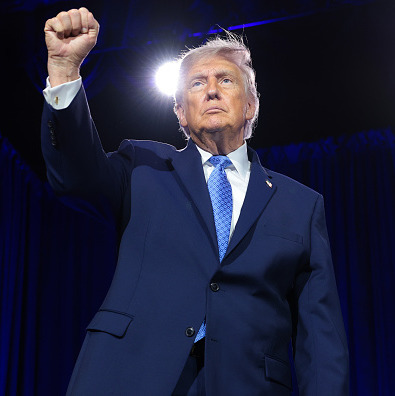 President Trump made over $1 billion from crytpocurrency. Did he do anything wrong? episode artwork