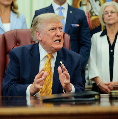 Why are Senate Republicans ignoring Trump? episode artwork