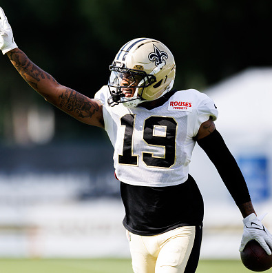 What has stood out to the Voice of the Saints during training camp episode artwork