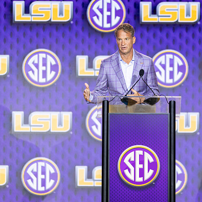 What you need to know about LSU's legal fight to roster former pro players episode artwork