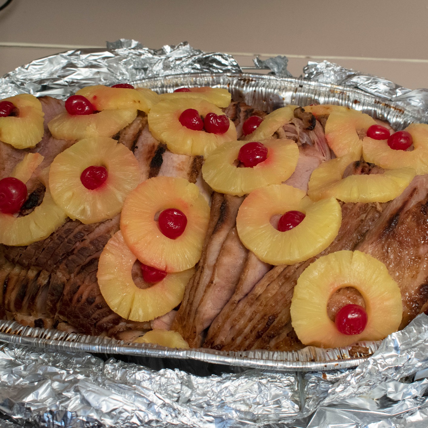 Crashing your own office holiday party highly recommended: Full Show 11/22/24