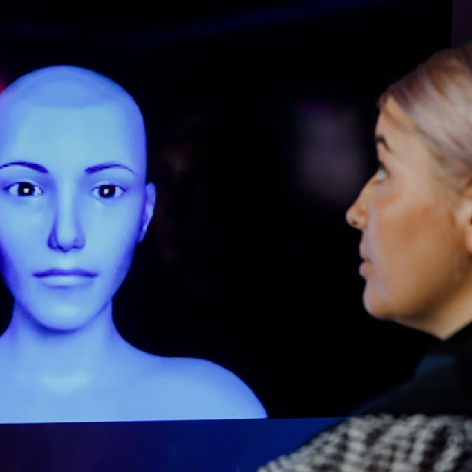 Dave Cohen Hour 1: What dead actors would you be happy to see come back as AI? episode artwork