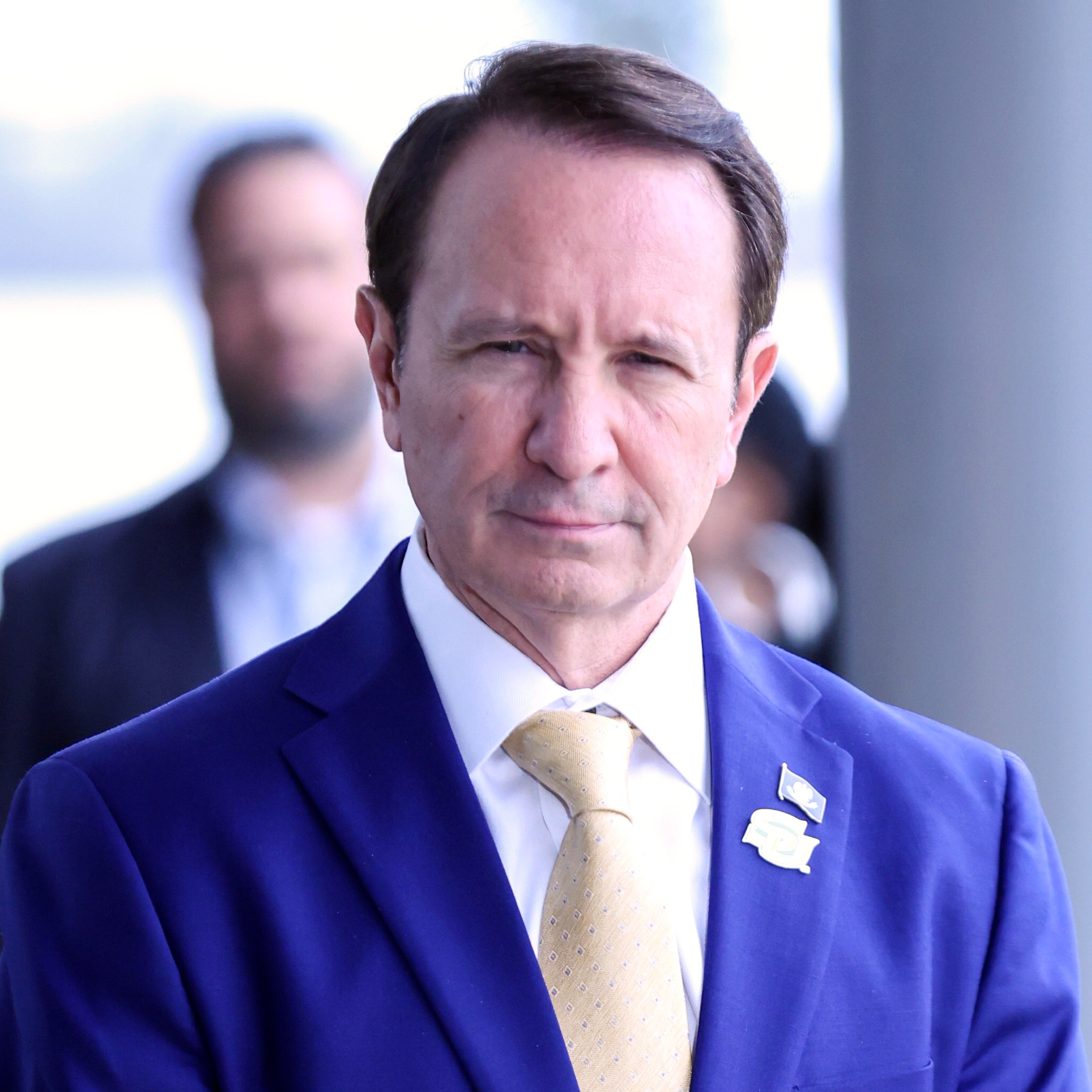 Why has Louisiana Governor Jeff Landry declared war on New Orleans? episode artwork