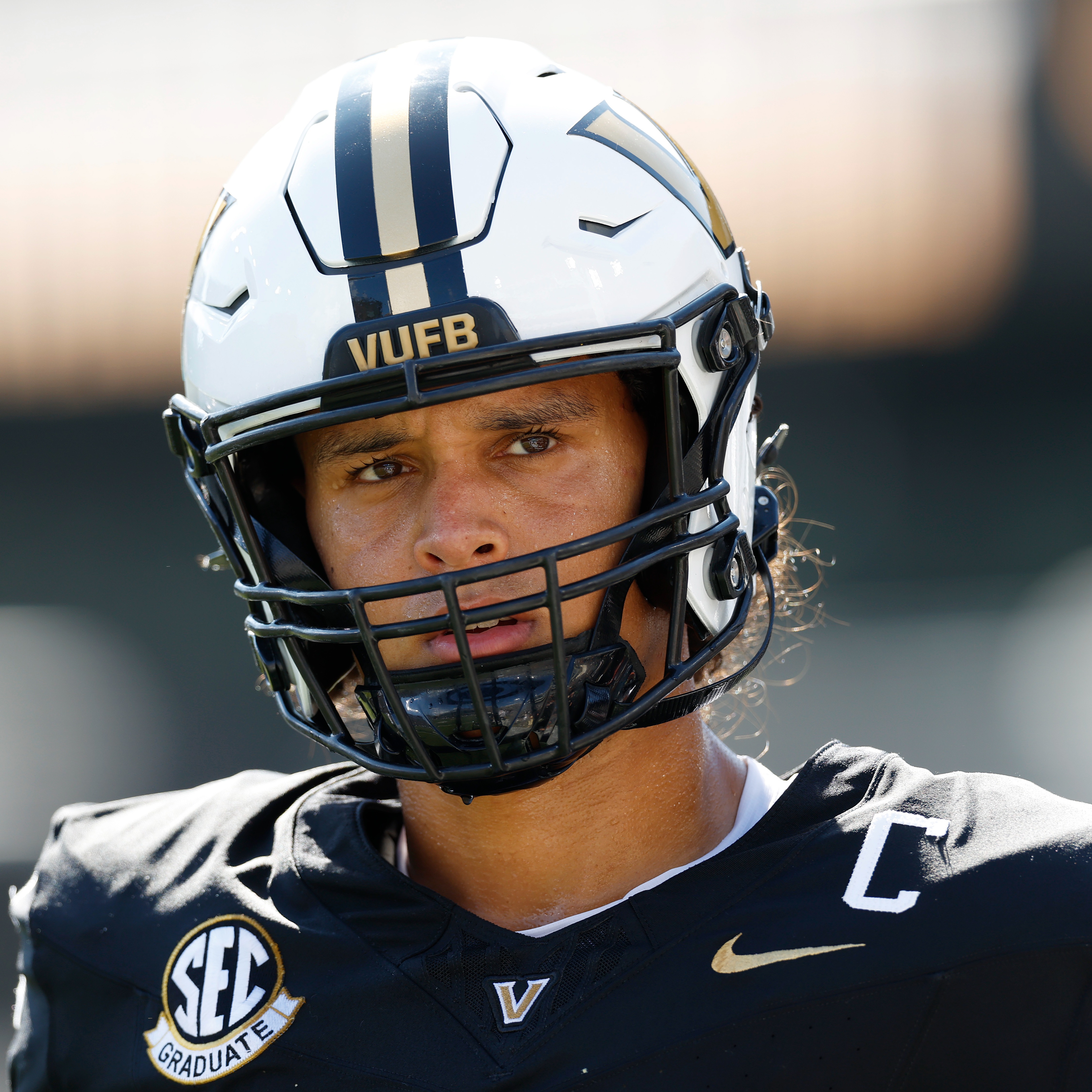 Hour 2: What should you know about this draft's tight end and center class? episode artwork