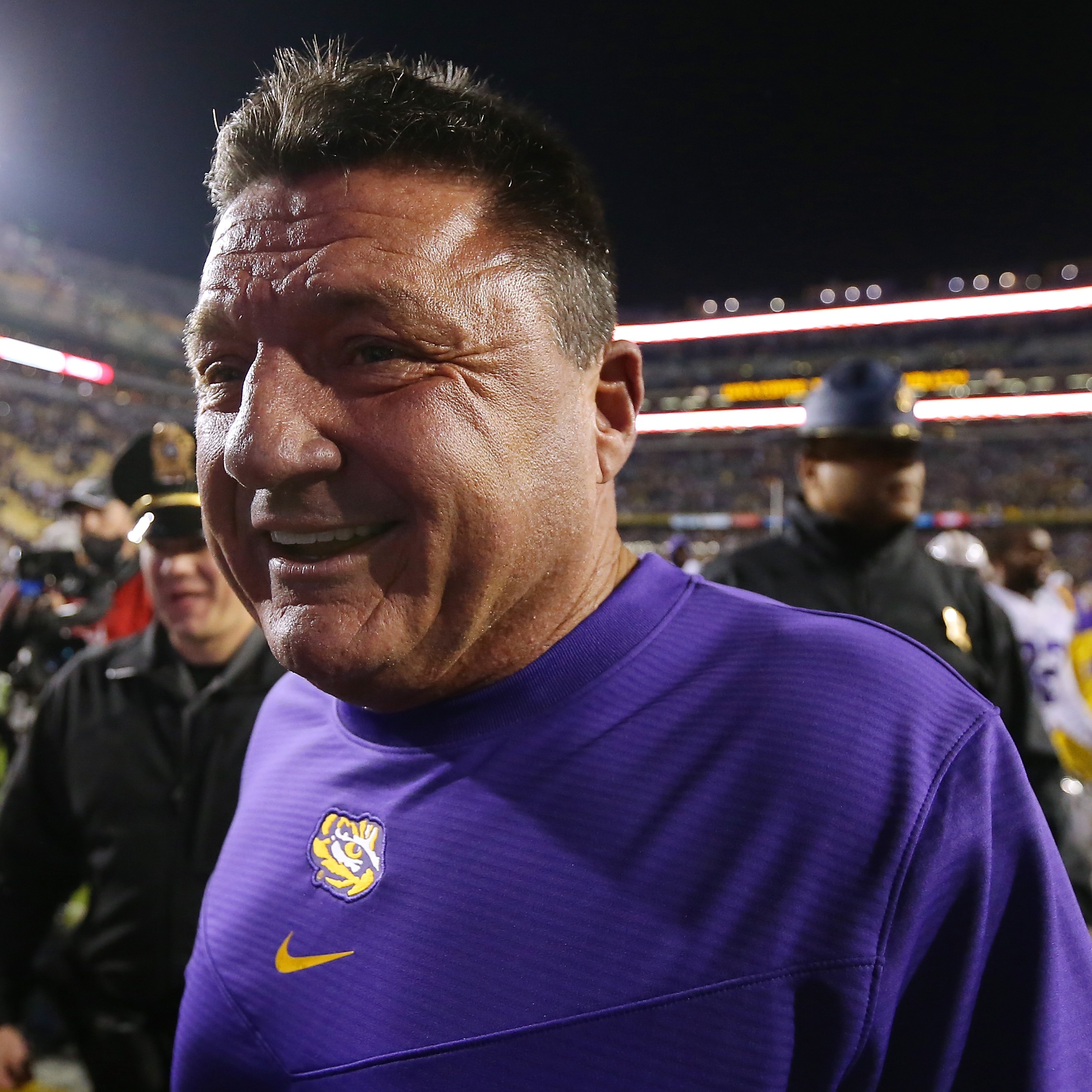 Coach O joining Lane Kiffin's staff is going to work "glowingly" episode artwork