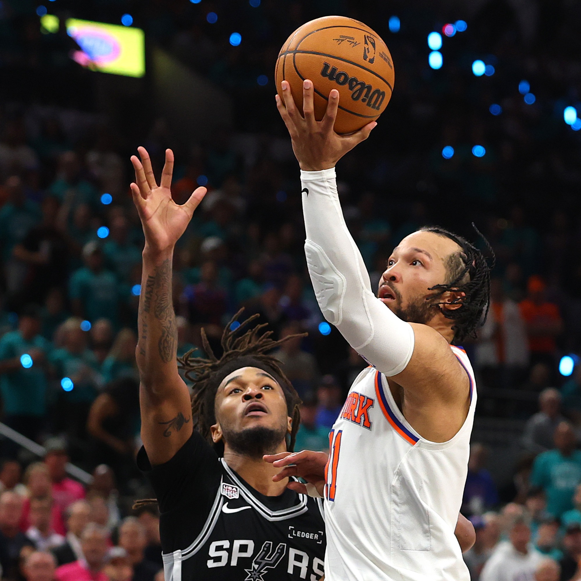 Hour 1: In G1, the Spurs made one critical mistake: They went for the "kill shot" too early episode artwork