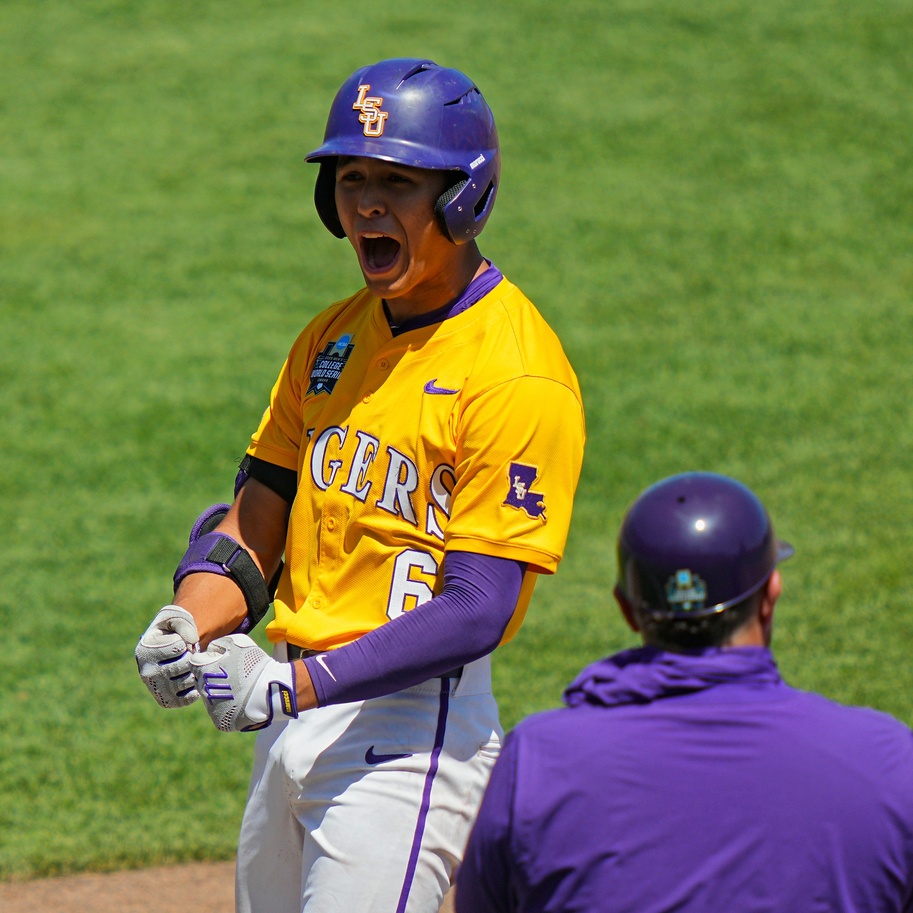 What should LSU fans expect from the upcoming 2026 MLB Draft this weekend? episode artwork