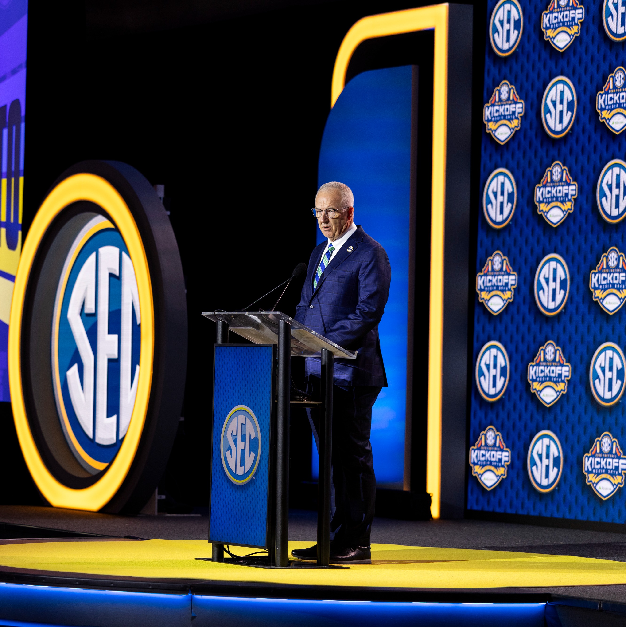 Full Show 7-20-26: The SEC's thoughts on CFP expansion & a nine-game schedule come down to money episode artwork
