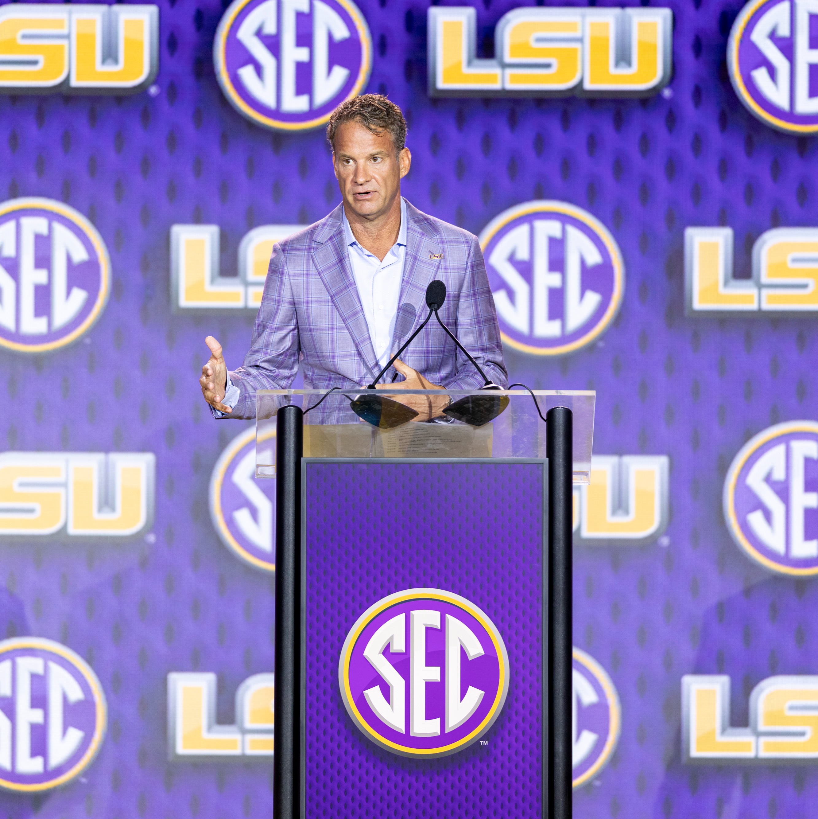 Lane Kiffin's opening filibuster at SEC Media Days was "calculated" episode artwork
