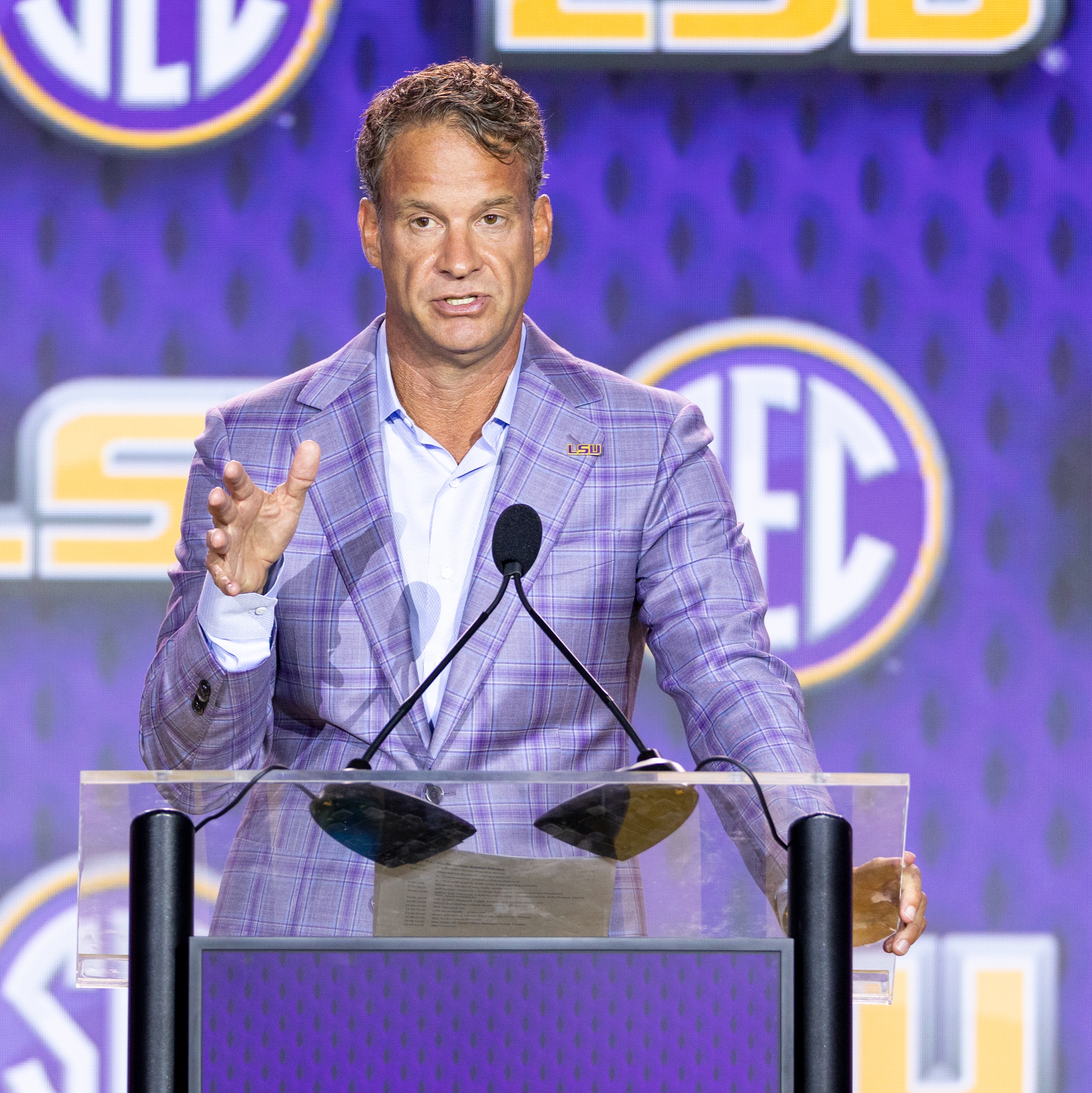 Where did LSU land in the SEC's preseason poll? episode artwork
