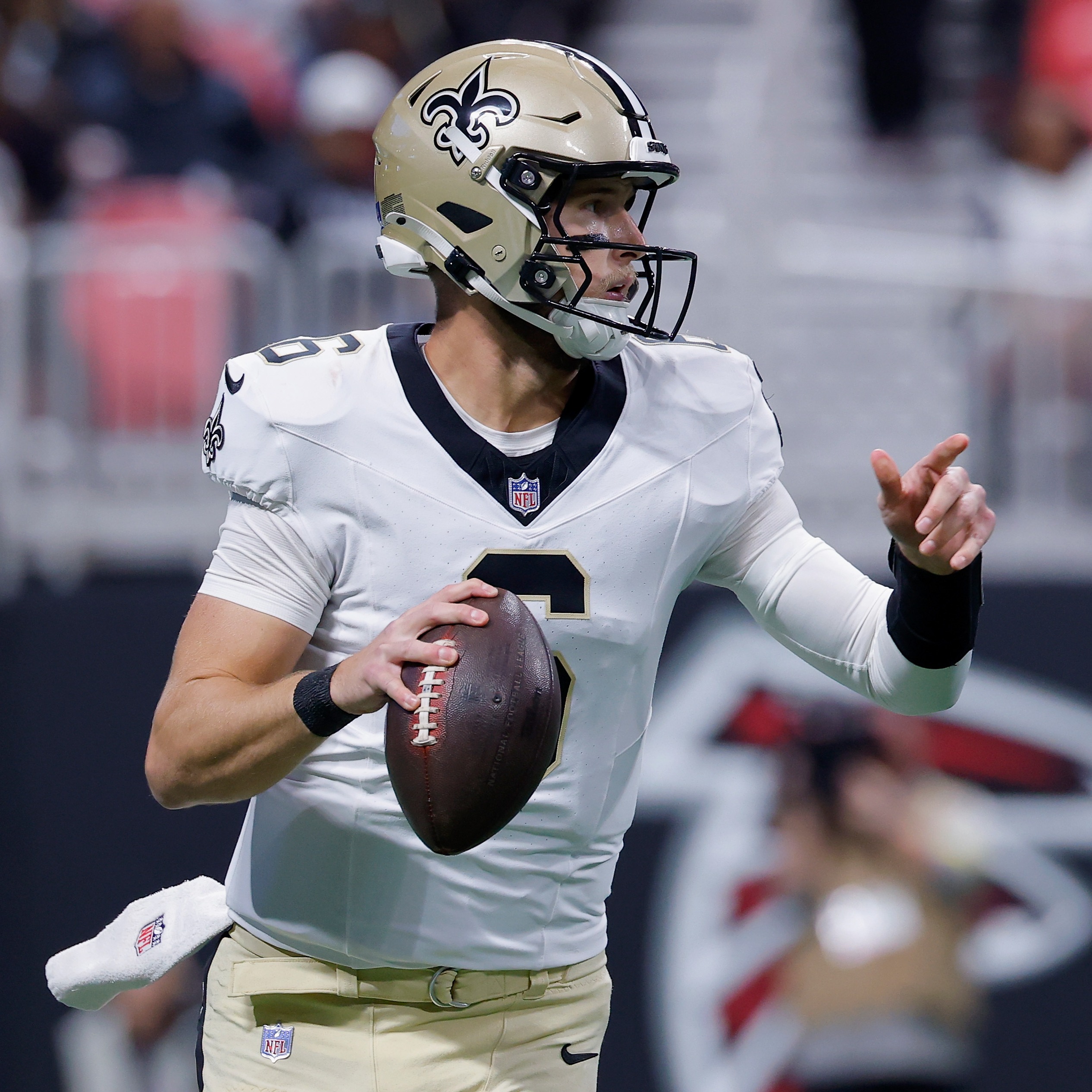 If Tyler Shough is a top-15 QB in the NFL, the Saints' offense could be elite episode artwork