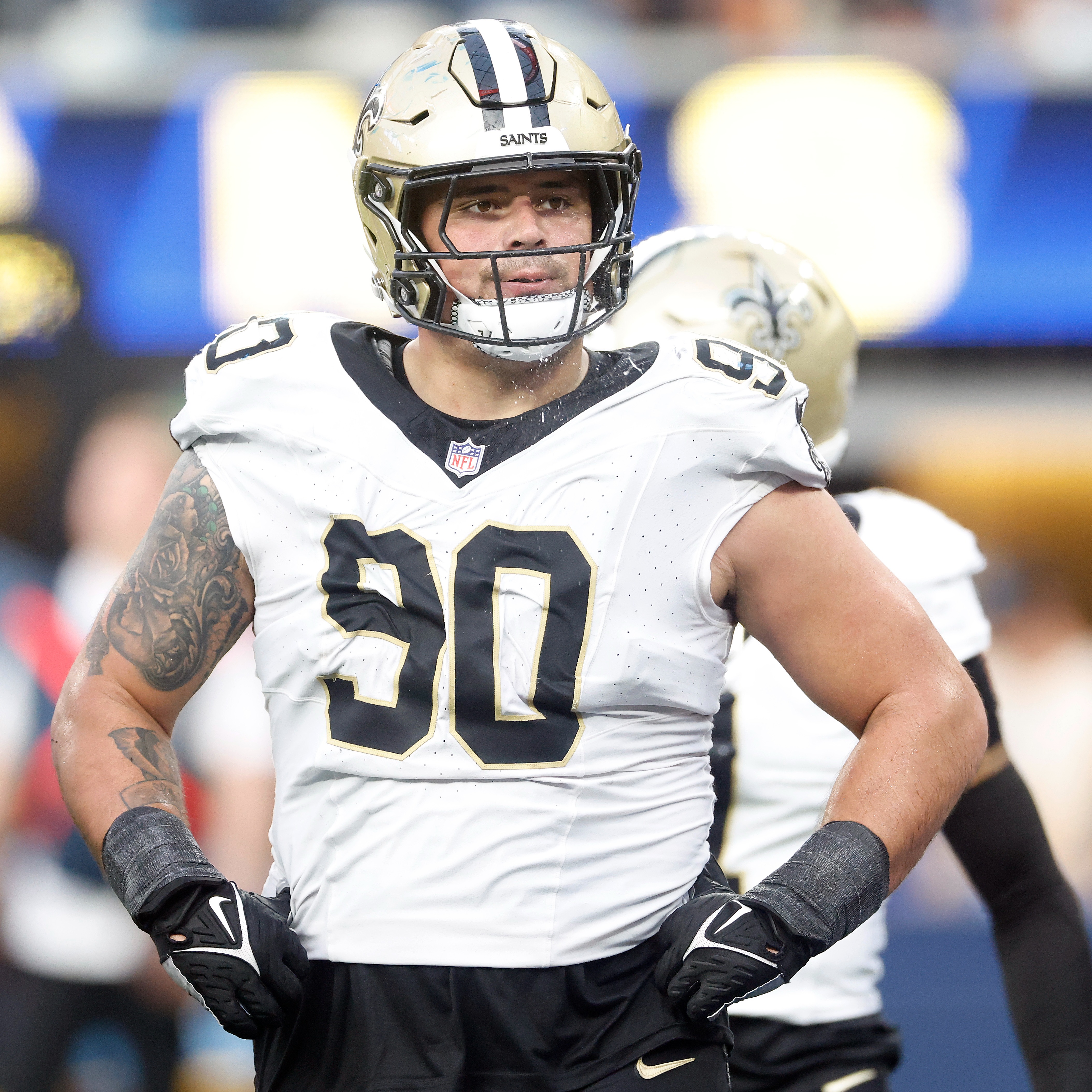 Bryan Bresee's season-ending ACL tear is brutal episode artwork