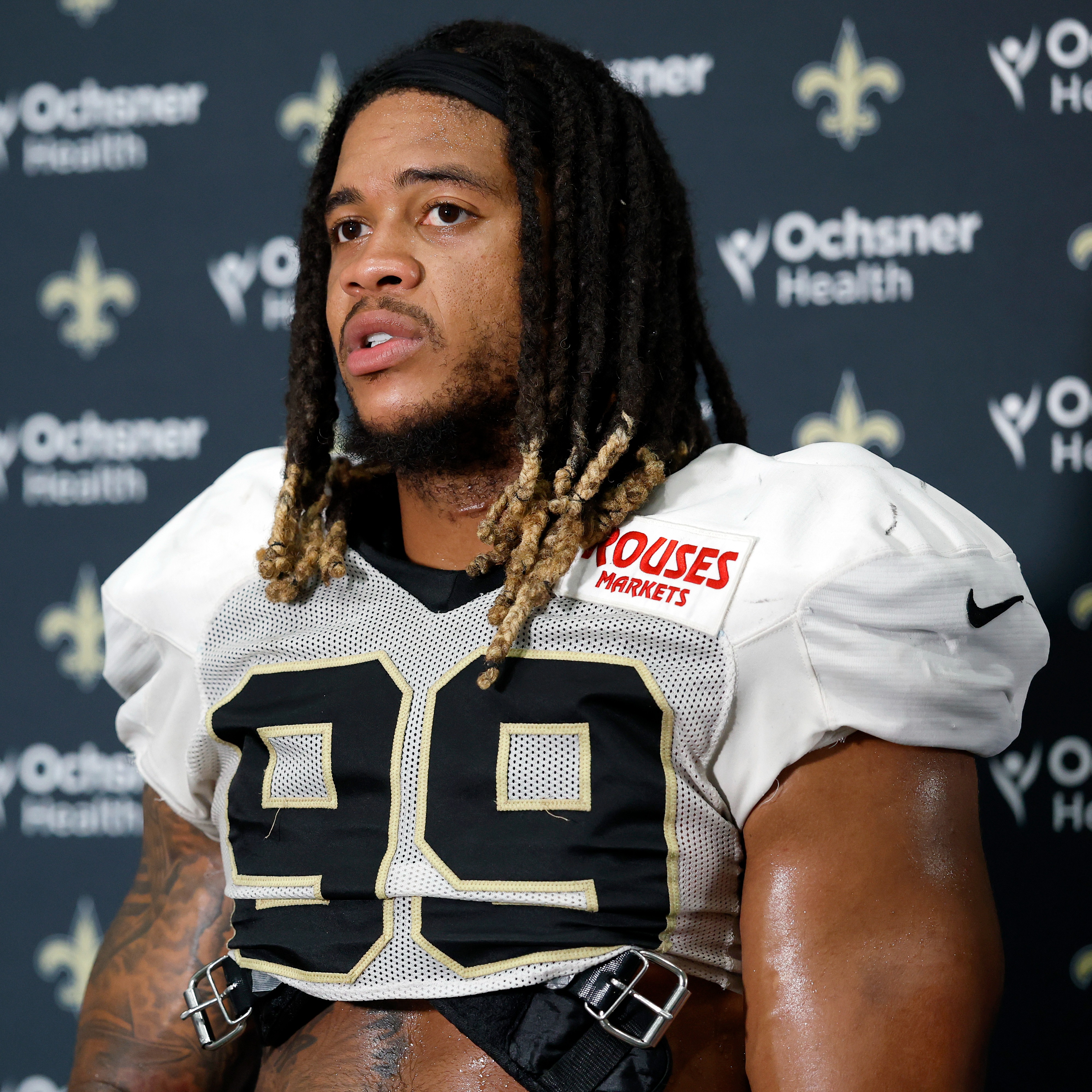 Hour 1: Chase Young dominated the Jaguars' offense at the joint practice episode artwork