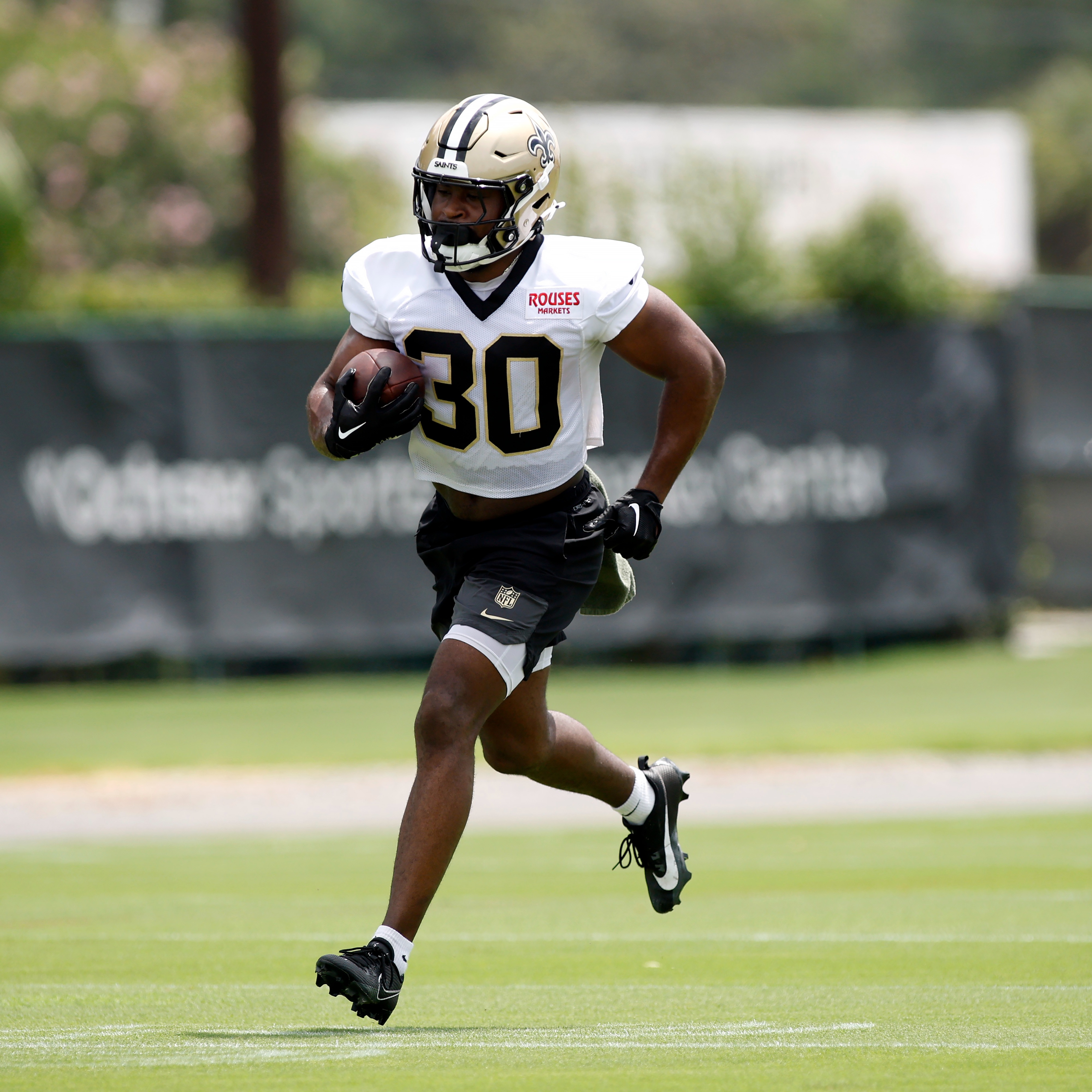 Audric Estime is the Saints' RB3 today, and it isn't close episode artwork