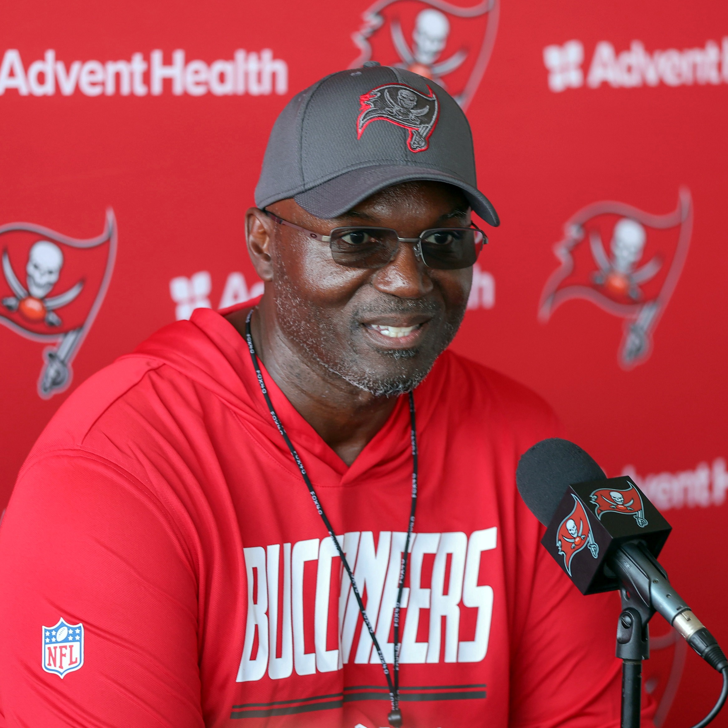 The Buccaneers are still the Saints' biggest threat in the NFC South episode artwork