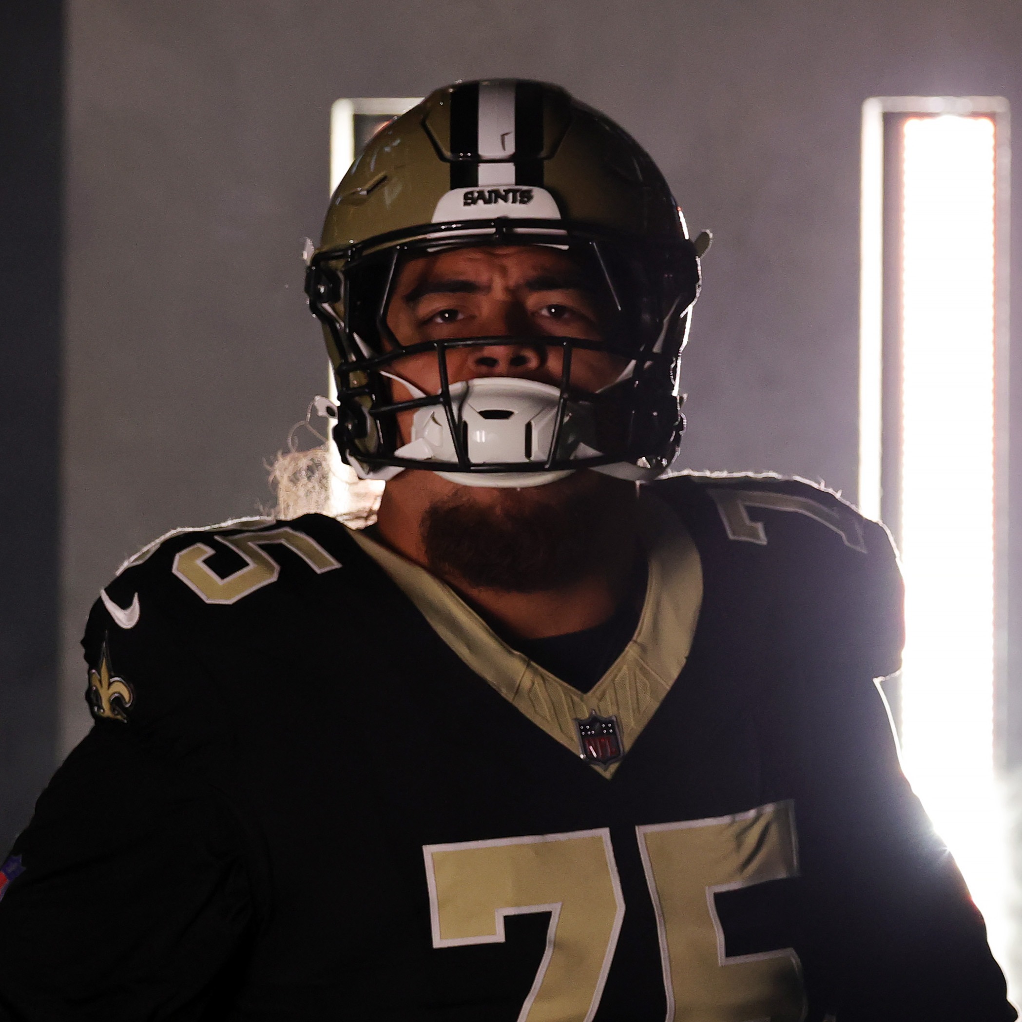 Stinchcomb: The Saints' young, talented OL has to go out and "prove it" episode artwork