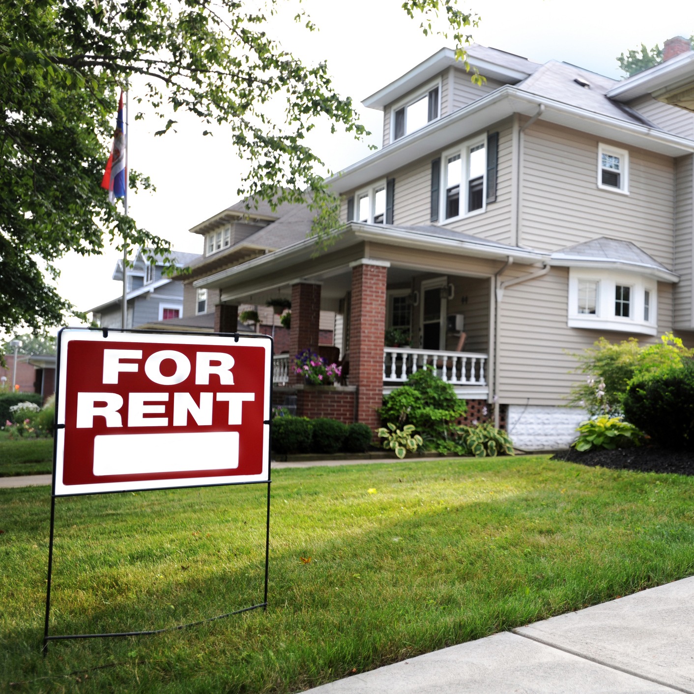 What should you know about the short term rental market?: Full Show 4-12-2025 episode artwork