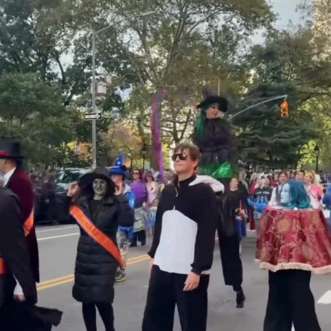 Children's Halloween Parade kicks off in Washington Square Park
