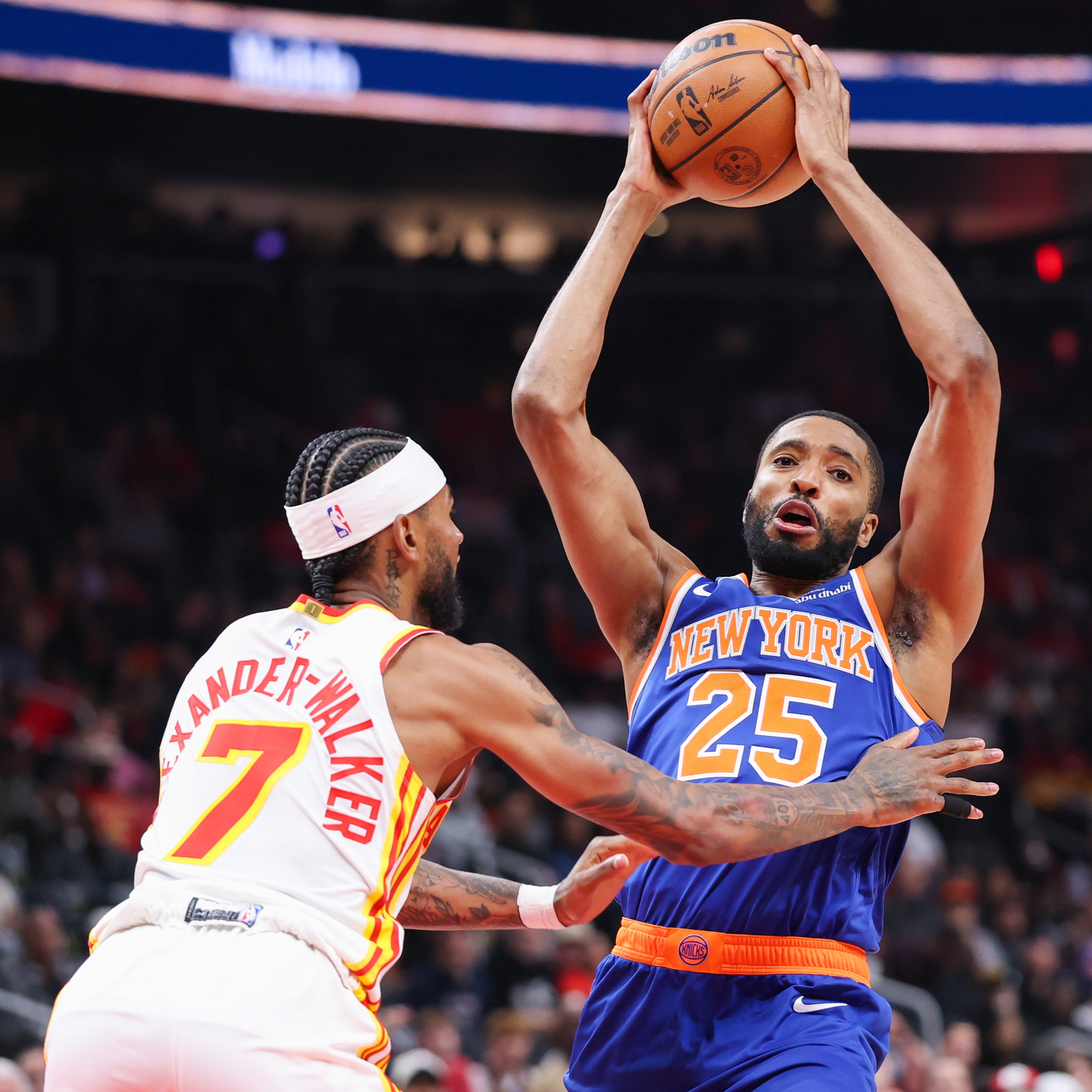 Fans celebrate the Knicks' historic blowout in Game 6 against Hawks episode artwork