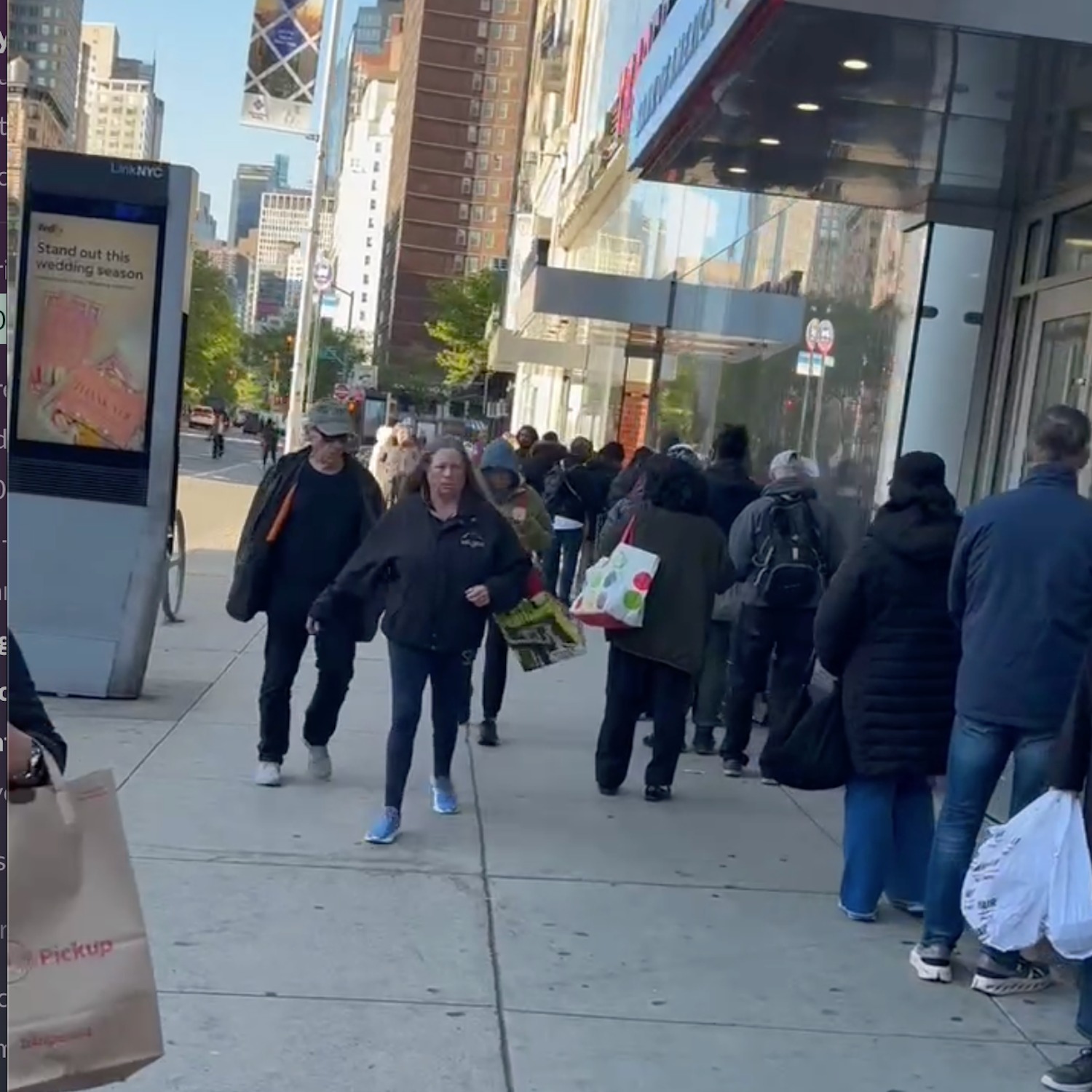 World's 'busiest' Trader Joe's to close indefinitely on UWS episode artwork