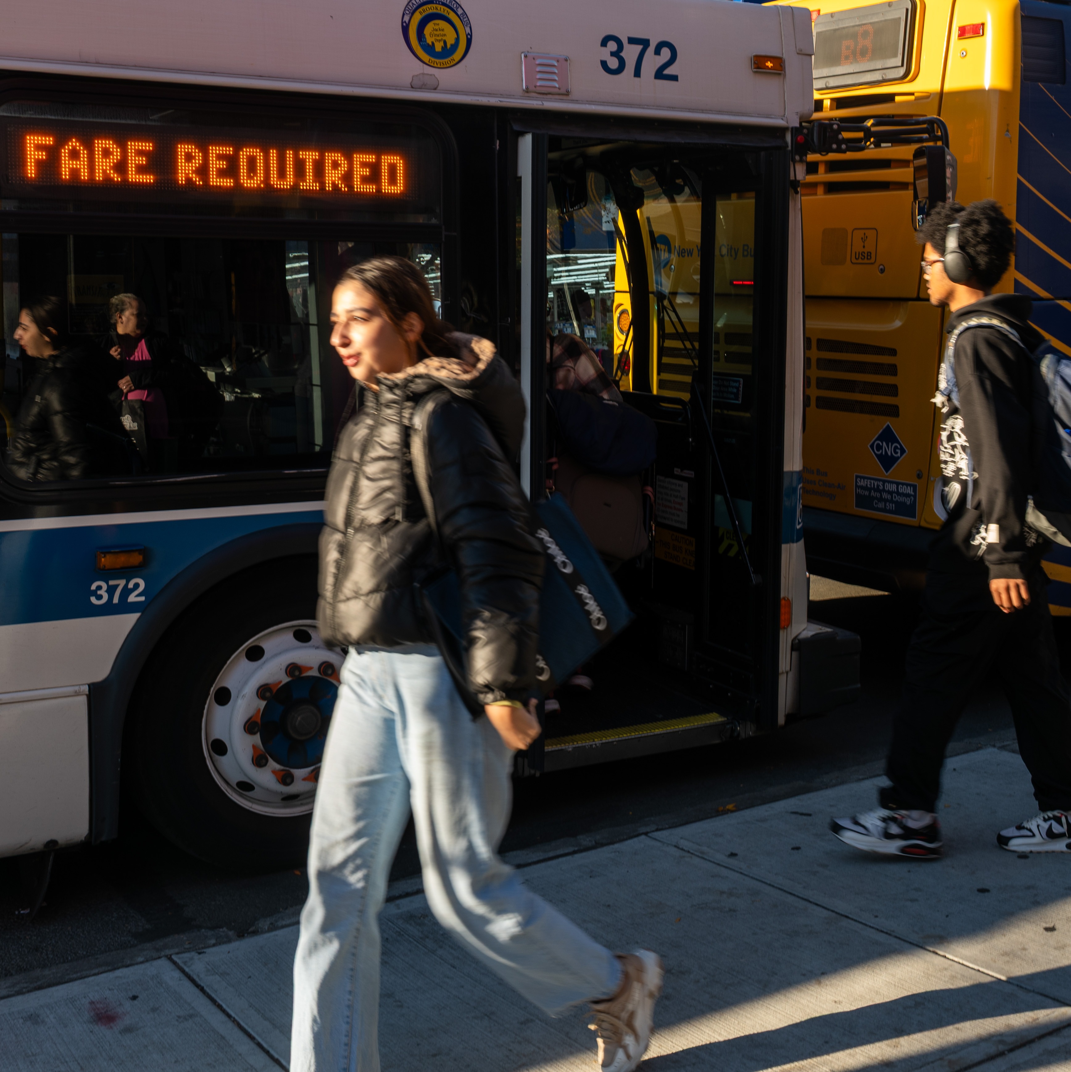 NYC lawmakers to hold hearing on expanding half-price subway, bus fares episode artwork