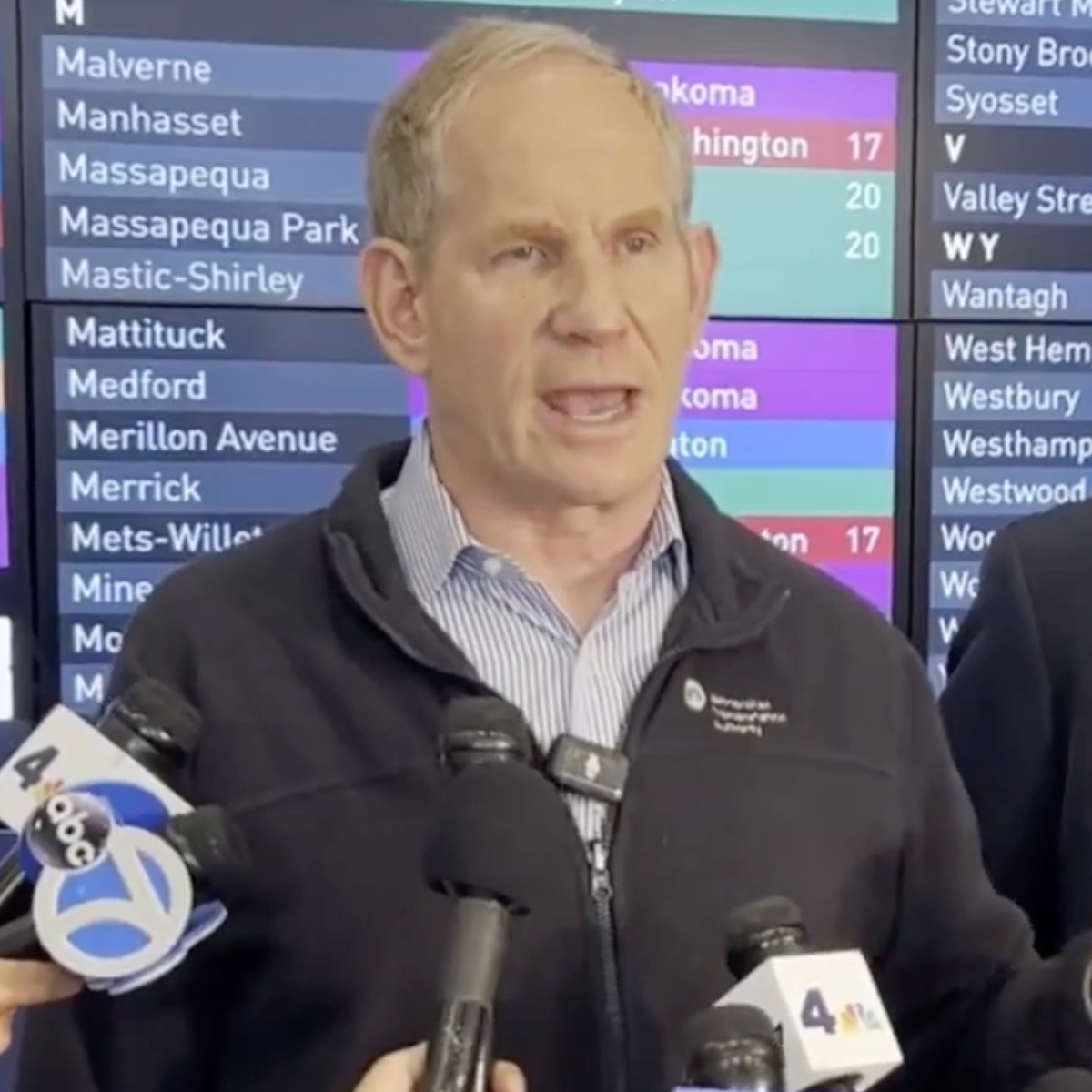 MTA head rips Amtrak after train car fire sparks another transit fiasco at Penn episode artwork