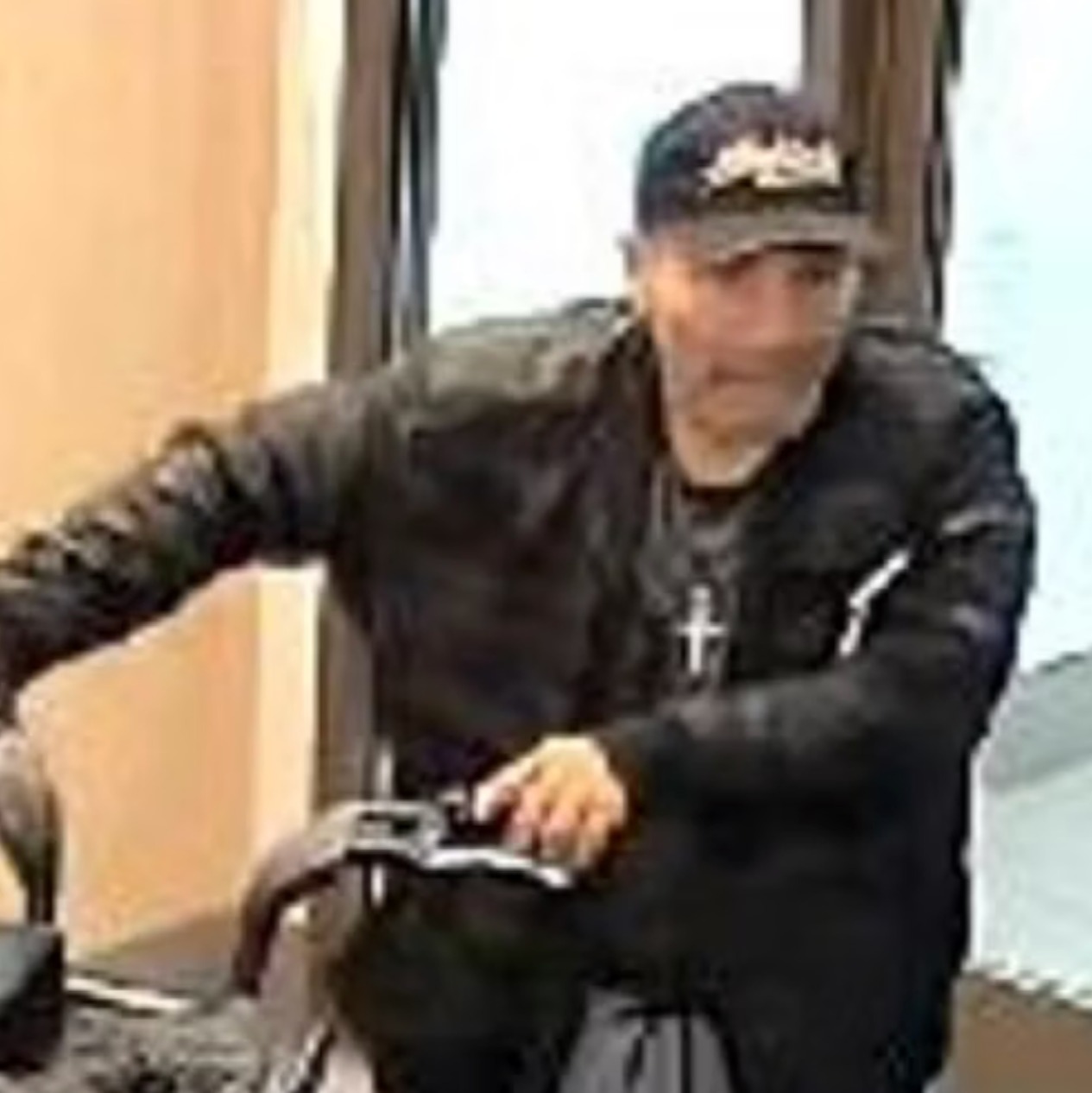Man suspected of stealing over $100K in cash from NYC businesses in less than a week episode artwork