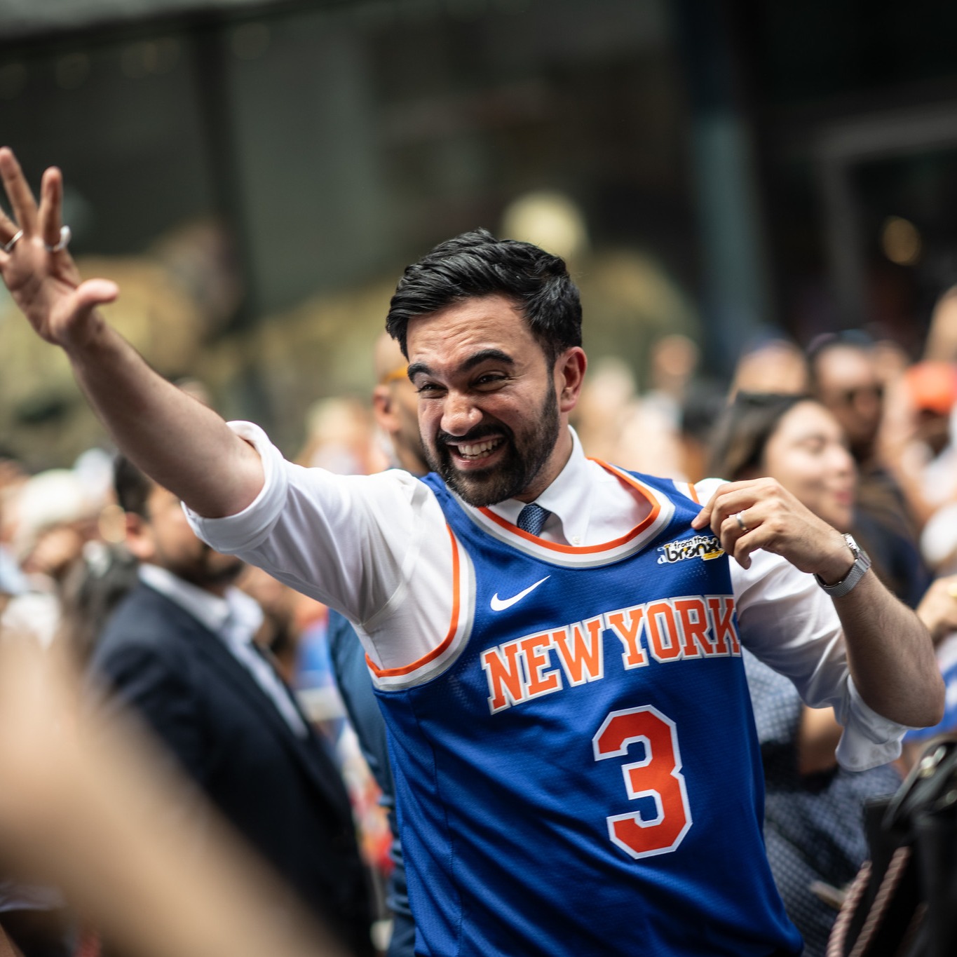 MAYOR ON WINS: Mamdani talks Knicks' big win, parade plans episode artwork