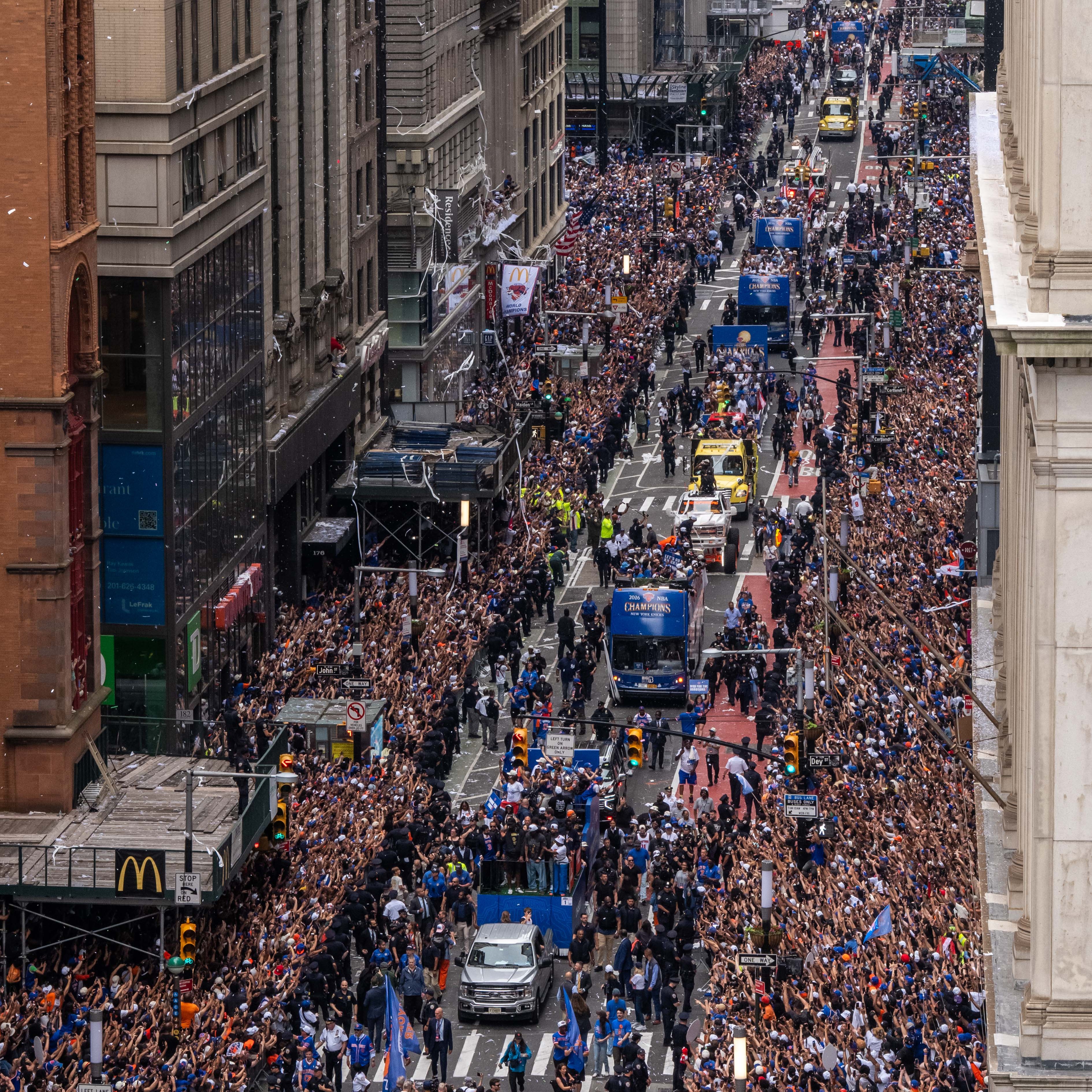 Knicks fans fill Lower Manhattan for Knicks ticker tape parade episode artwork