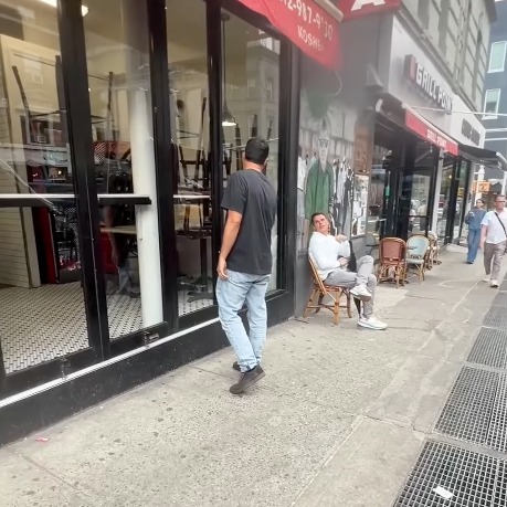 2 injured after an oven explodes in a Manhattan pizzeria episode artwork