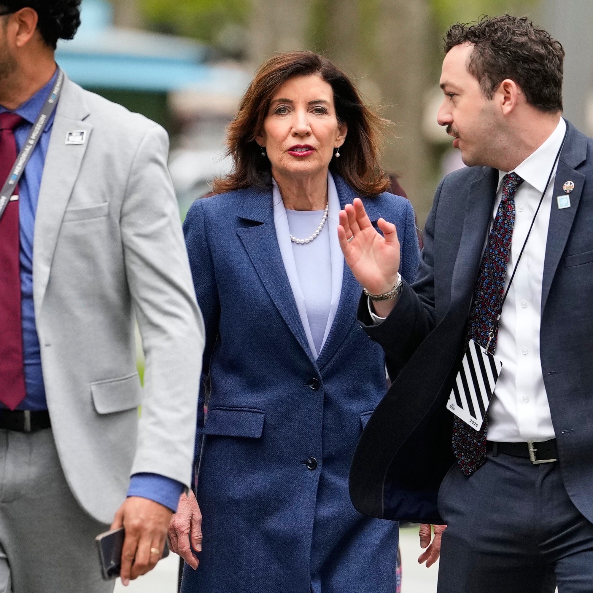 Advocates urge Hochul to sign sweeping food reform package episode artwork
