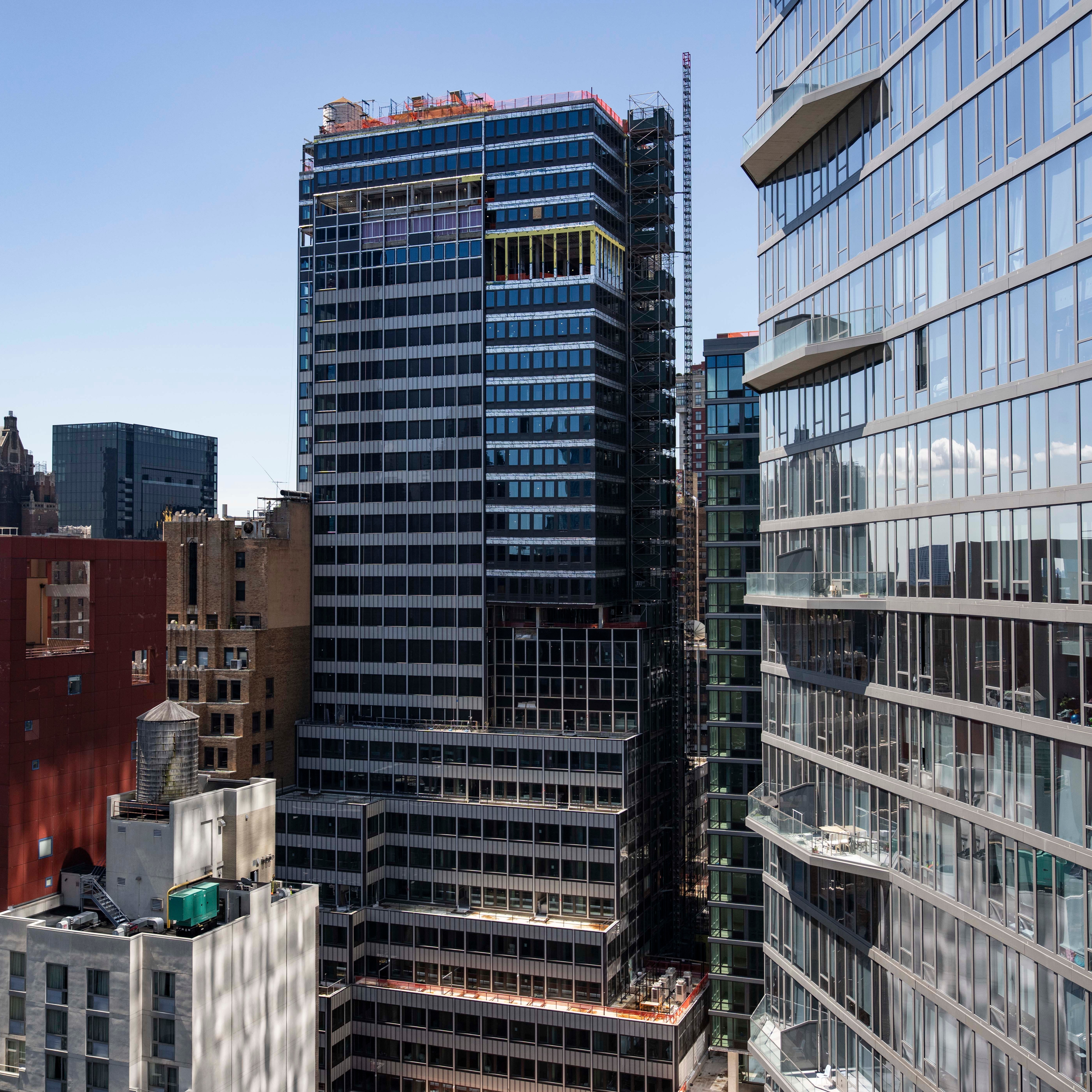 Midtown high-rise deemed stable after collapse scare episode artwork