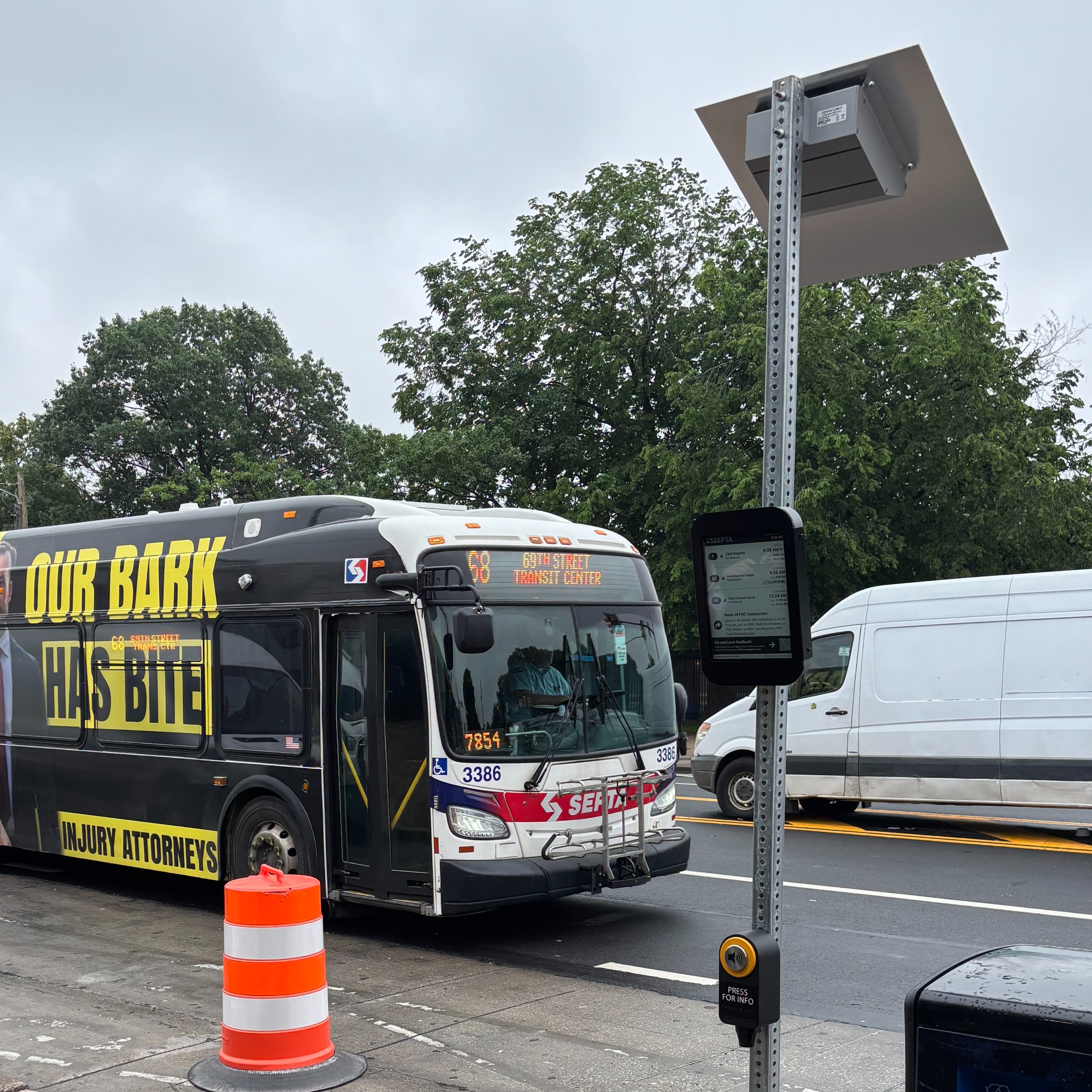 SEPTA switches on the first of its solar-powered real-time info screens episode artwork